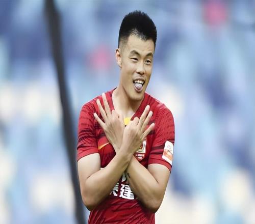 亚泰刚要开始冬训！两位主力就发文做出重要决定，事关他俩去留