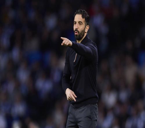 曼联官宣换帅！阿莫林一句话惹翻管理层，从14名到第6也保不住他