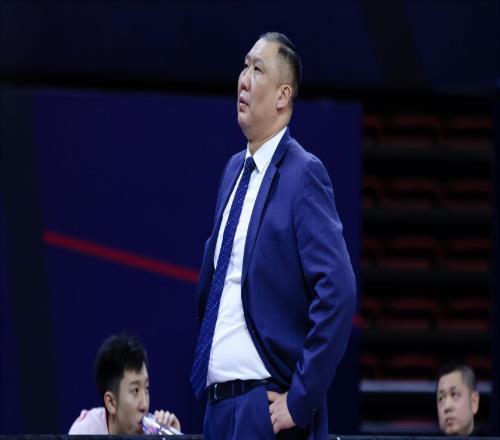 再次出山曝王晗重返CBA执教，有望加盟新疆男篮