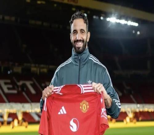 炒掉阿莫林又如何曼联12年狂换11帅！可问题的关键并非主教练