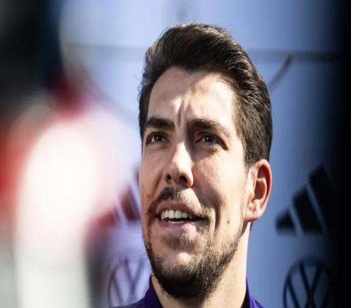 TA：奥尔特加在与几家俱乐部试探性谈判多特租鲍勃没有进展