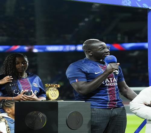 35岁法国前国脚萨科宣布退役，曾效力于巴黎和利物浦等队