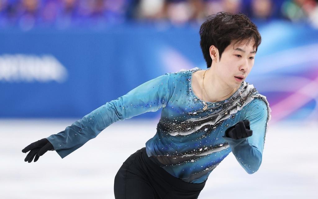 金博洋亮相米兰冬奥会，中国队无缘花滑团体赛自由滑