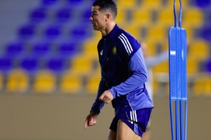 解说管泽元更新动态：罗哥生日快乐