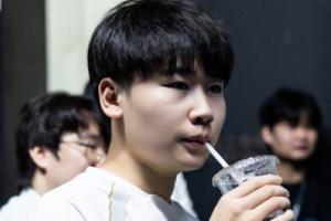 谁是对的？！iG今年五次交手BLG首次取胜 此前仅赢下2小局