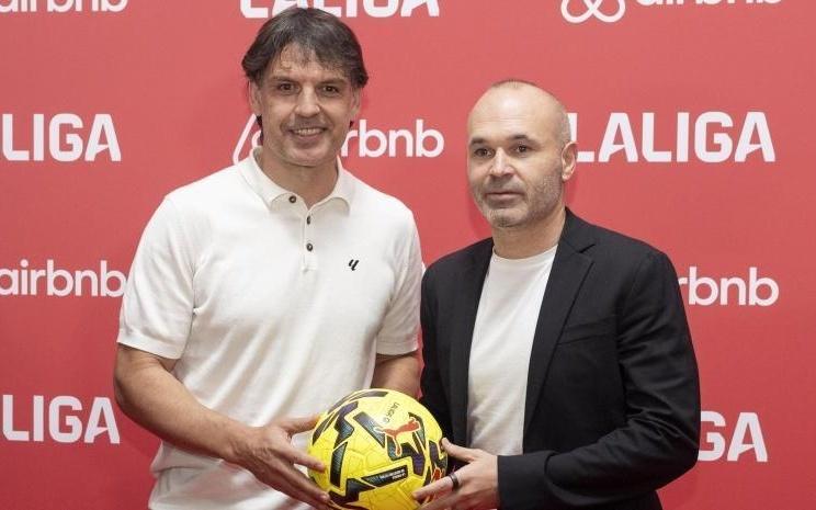 伊涅斯塔：真心希望巴萨能再次夺得西