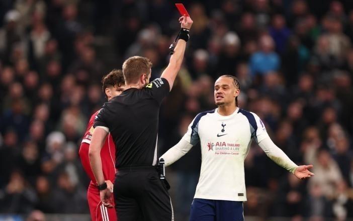 范戴克谈西蒙斯红牌：我认为他不是故