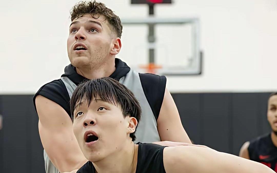 官宣加盟NCAA！林葳成中国男篮首人，冲