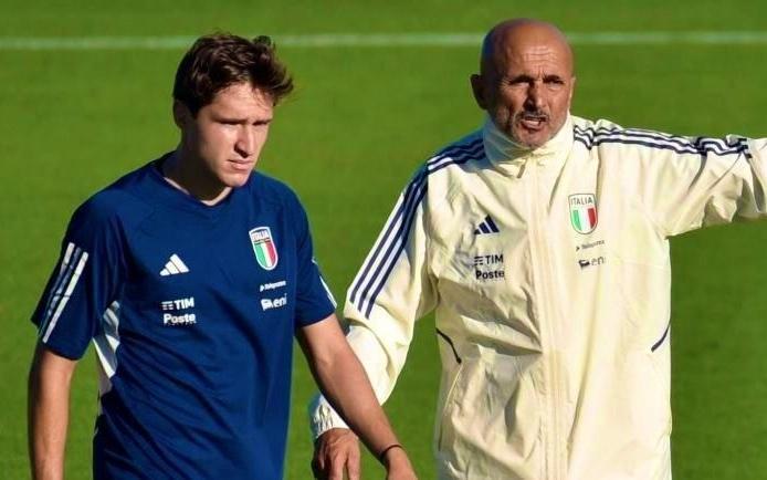 斯基拉：基耶萨愿意重返尤文，利物浦希