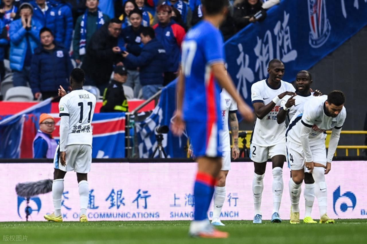 中超大连英博PK申花图片分享，先来马