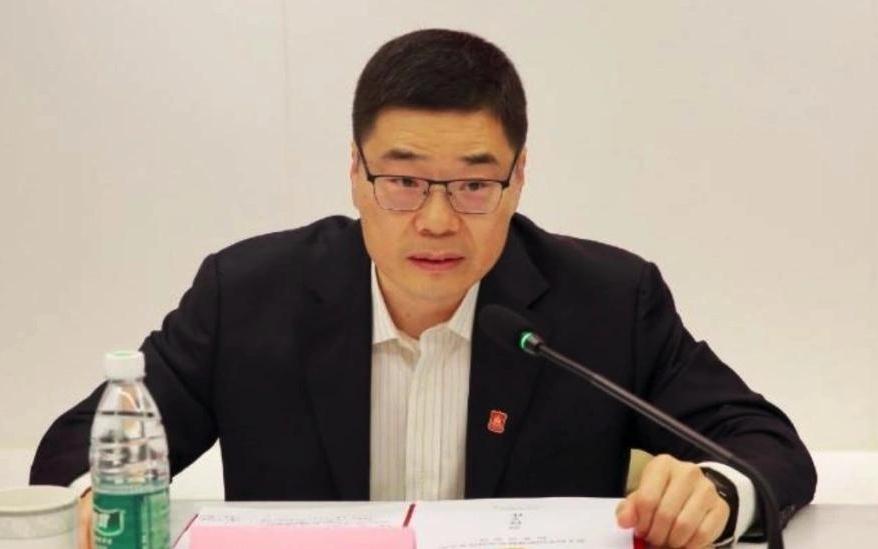 温情满分！杨瀚森随开拓者探院献爱心