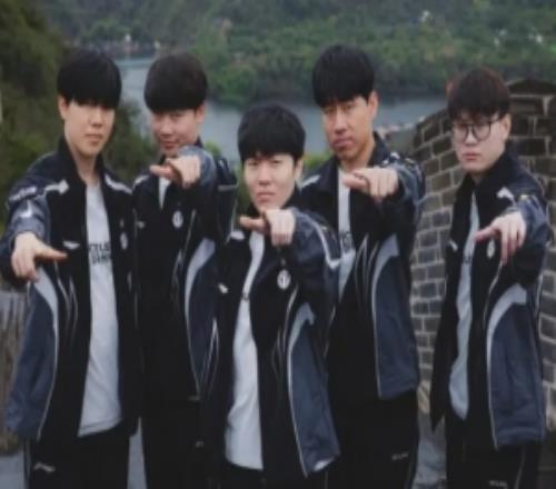 Rookie：在运营与团队协作方面，T1的表现比我们更胜一筹