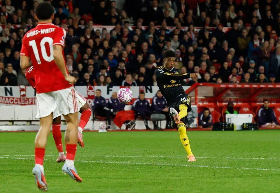 曼联22险平连胜终结！阵容两弱点暴露