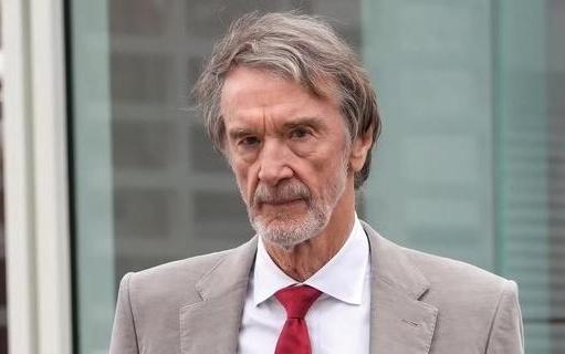 记者：英力士与热刺就赞助纠纷达成和