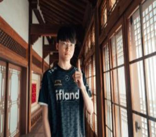 带Droan也一样Faker再次晋级S赛淘汰赛最低战绩四强五次捧冠