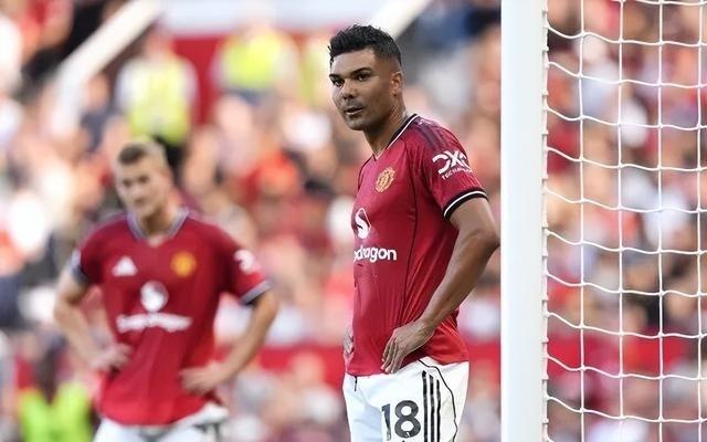 心灰意冷！曝卡塞米罗考虑离开曼联要去沙特投奔C罗