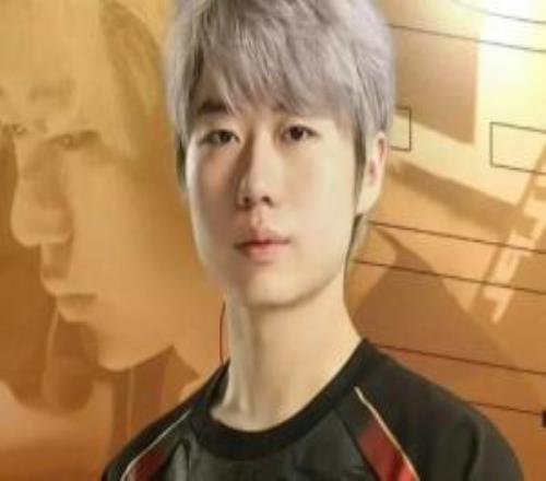 烂完了！吧友们如何评价LPL成绩越来越烂，选手花边却越扒越多