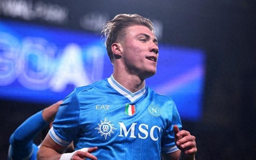 霍伊伦德或将正式告别曼联，永久转会那不勒斯几成定局