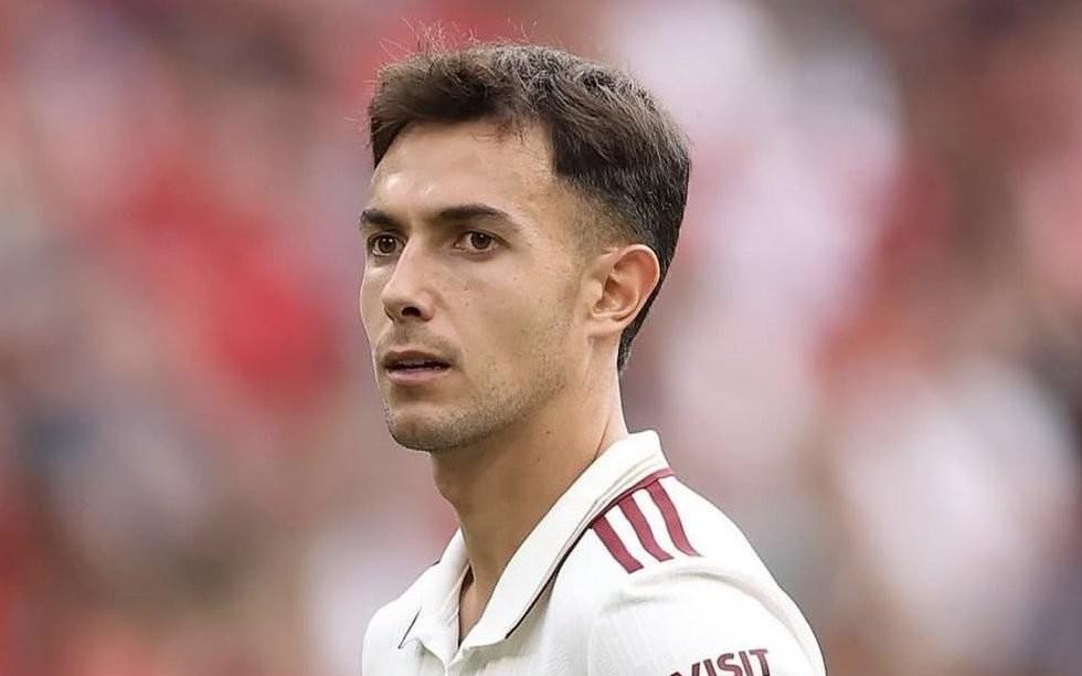 苏比门迪本场夺回球权12次，为阿森纳