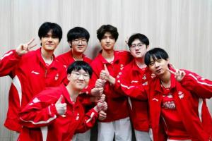 战胜LNG后WE官方赛后发文：同心协力，并肩前行