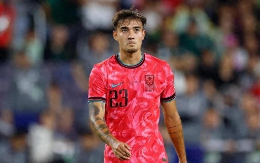 放不开手脚！韩国归化了德甲球星，却被