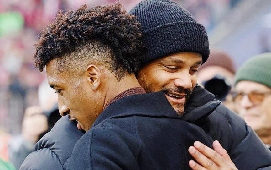 科曼：感谢拜仁邀请我回来，很荣幸与大