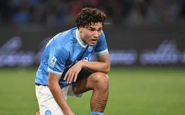 经纪人：韦尔加拉这次受伤确实有些可