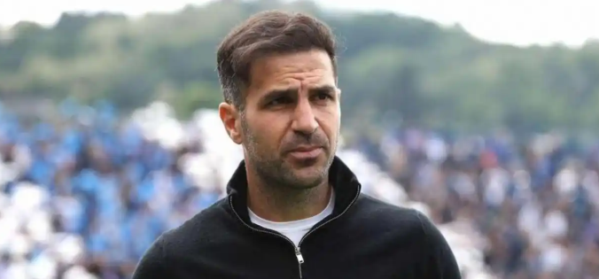 从球员到教练的华丽转身，少帅法布雷