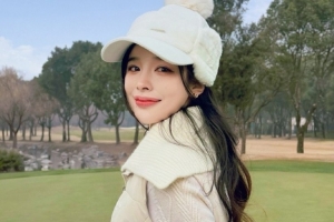 糖小幽晒照：嘻嘻～和高能量的姐姐一起就是很开心！ ​​​