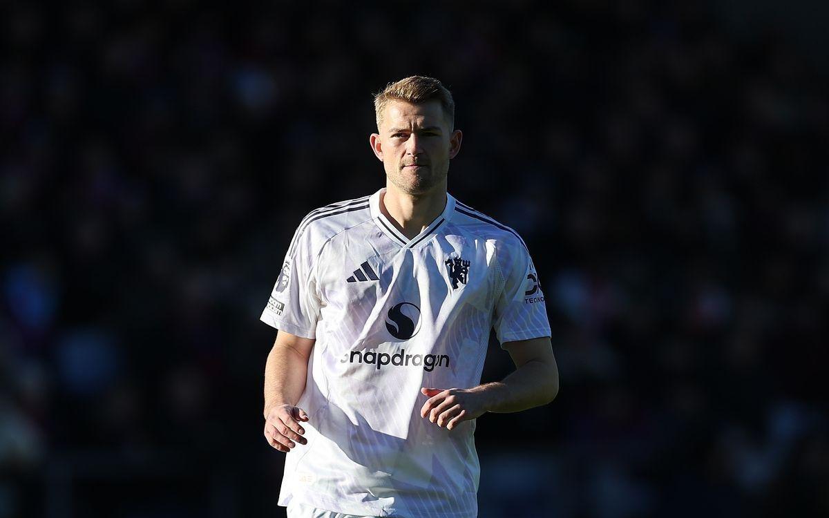 曼晚列枪魔大战伤缺球员：德利赫特、