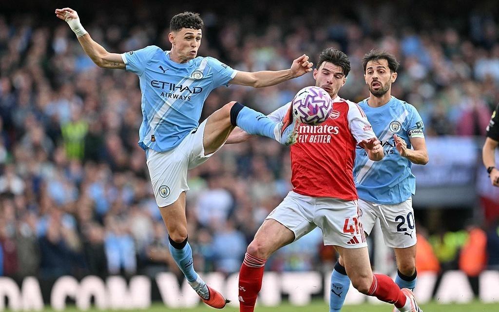 连曼城也摆起了大巴，瓜迪奥拉怎么也背叛了自己