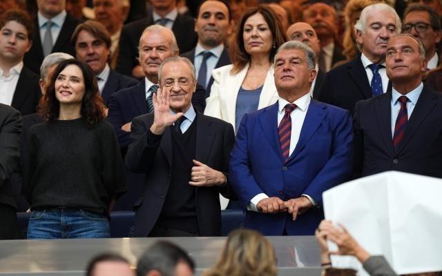 皇萨冰期再临，拉总回击弗爷：得了巴萨