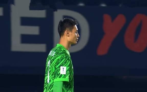 申花门前站个薛庆浩，斯坦丘远射有准