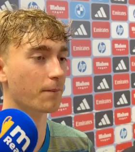 赫伊森：球迷嘘我说明对我有期待，我会