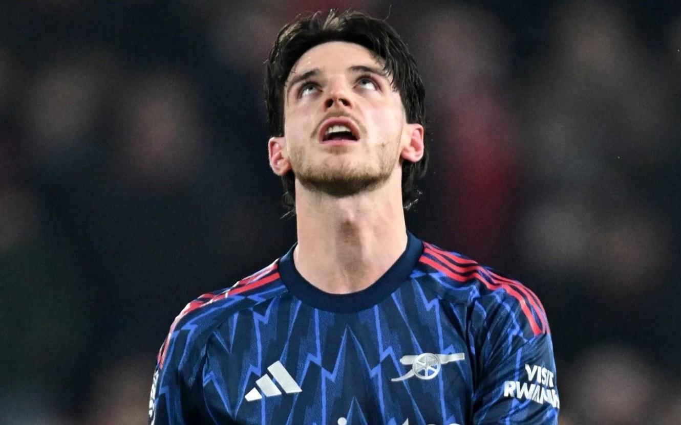 电讯报：战平森林后赖斯爆粗，对于争冠