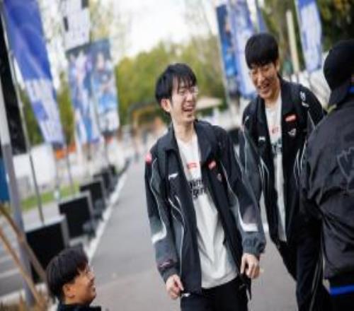 Tabe盛赞圣枪哥：状态来到2025全年巅峰，他的上限是无限的