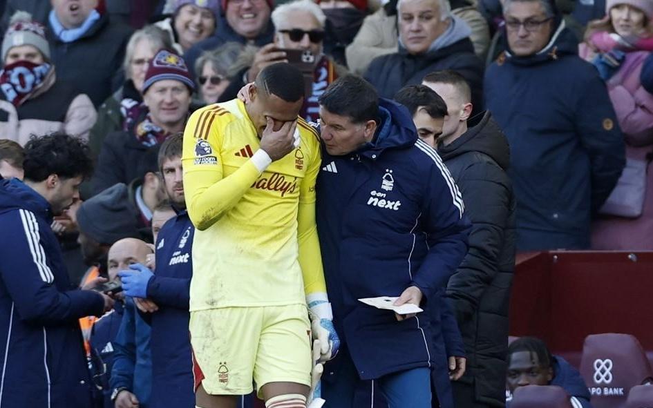 天空体育：诺丁汉森林门将约翰维克托因膝伤赛季报销