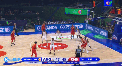 三分继续！胡明轩右侧远投继续命中