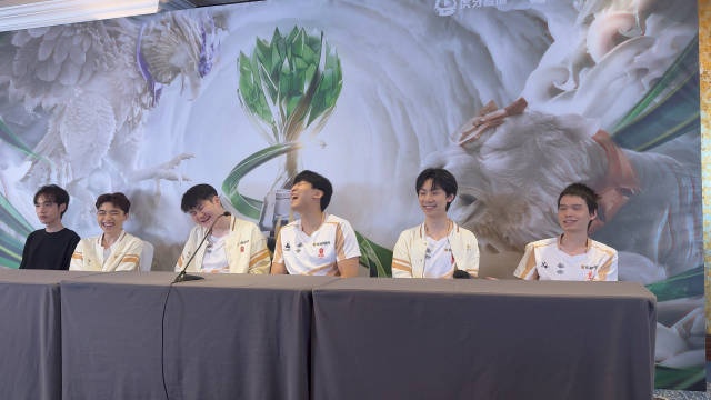 这话一点都不狠!宝蓝:看我们的一号二号种子收拾你们就完事了