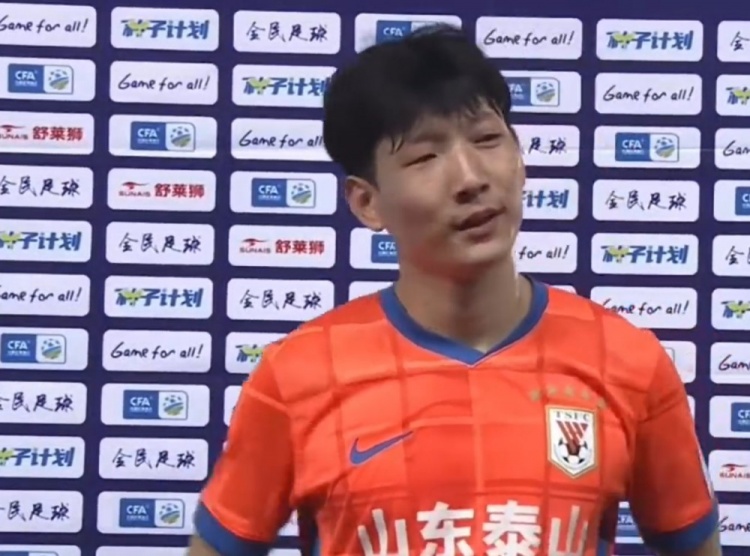 卢永涛:本场比赛发挥还可以打进一球,但还需要与队友多磨合磨合