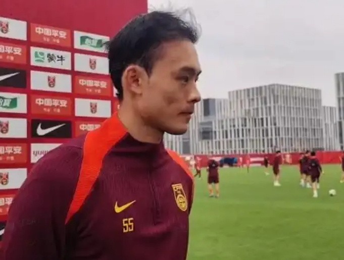 刘若钒:重返国足是在海港努力的回报踢印尼放松自己直面压力