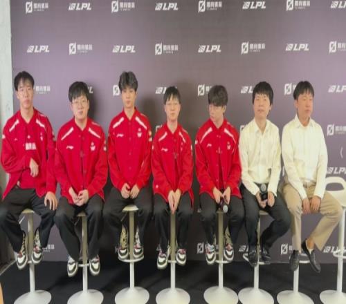 跑路有内情Cube：今年的成绩是一个肯定吧抚平了我去年的伤疤