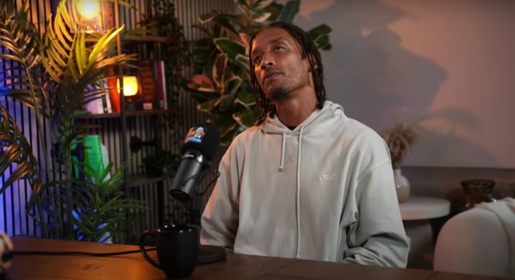 比斯利:底层出身球员以为存钱最保险不懂通货膨胀才是财富杀手