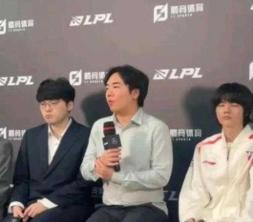 贴吧网友热议红米TES在练阵容:这一练练到了团队解散还不如bigwei
