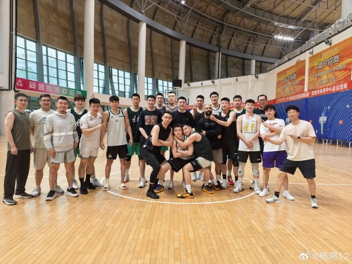 杨鸣:大家都很珍惜四年一次为家乡出战的机会全运会正赛见