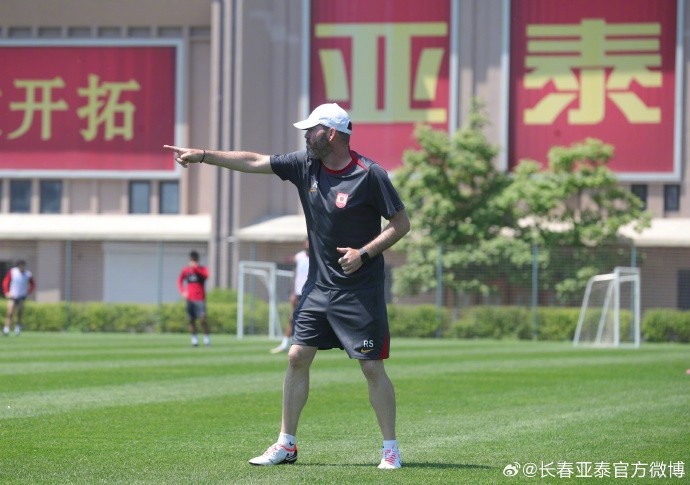 亚泰迎半程收官战苏亚雷斯:希望更多球迷来到赛场上给我们支持