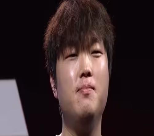 这样可不是世一上！Bin第二局离谱追击过分送头第一局第三局发挥尚可