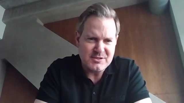 独行侠已经聘请伊森卡森担任总裁曾在森林狼担任九年CEO