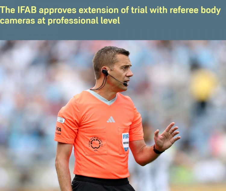 FIFA:裁判佩戴身体摄像机的试验扩展至全球赛事