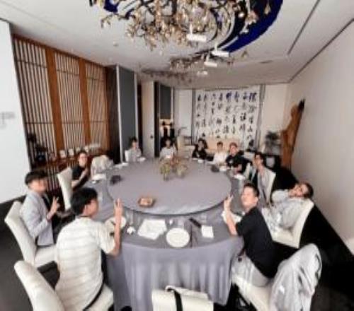 11组有点弱TSW到11组还有一场BO1同组目前有VKS